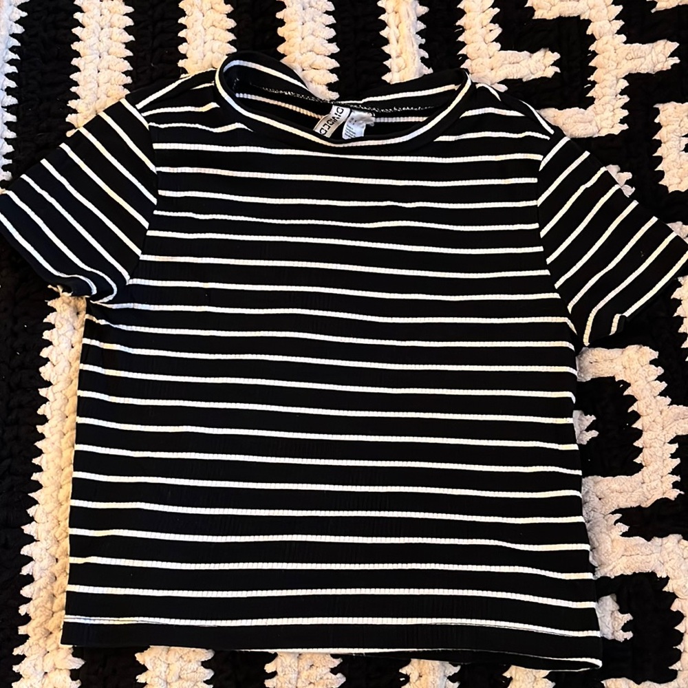 black and white stripped crop top